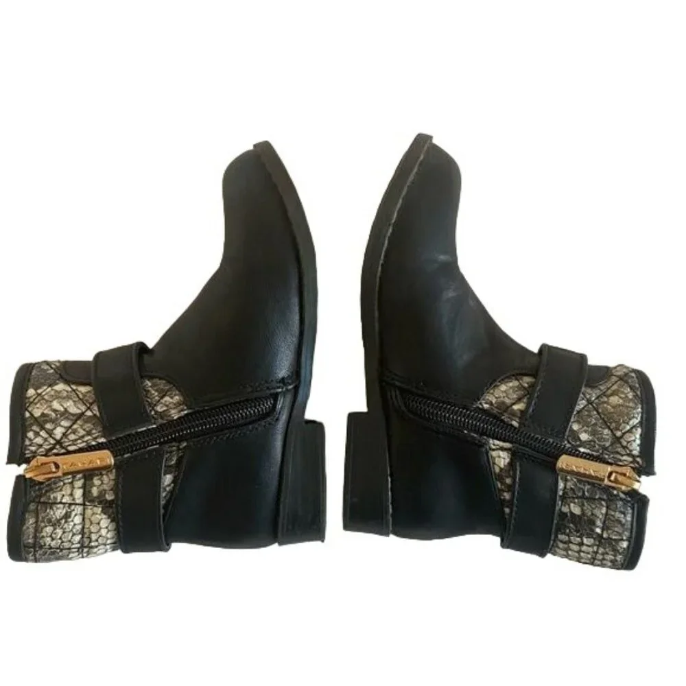 Tahari Kustard Black Snakeskin Ankle Booties‎ Sz 9 (Girls)
